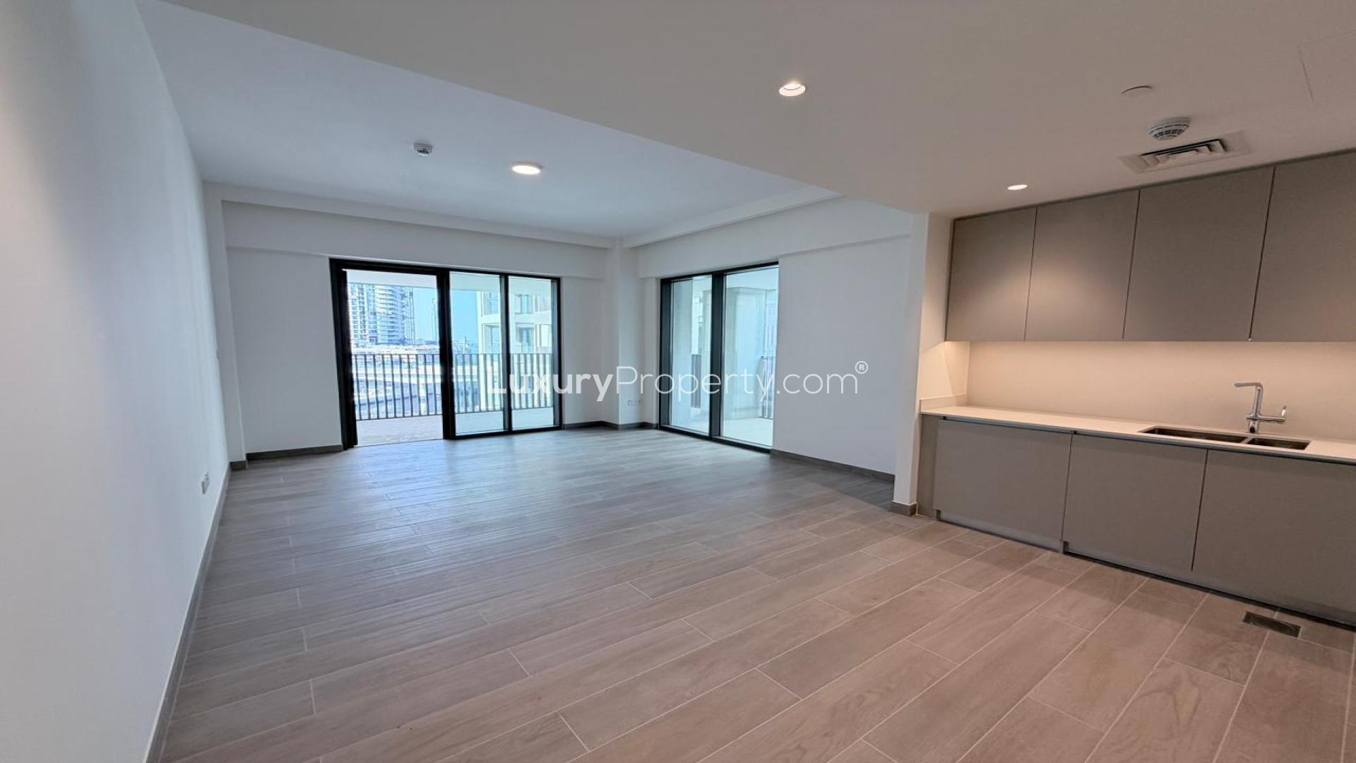 Spacious and Bright | Creek Beach | Two Bedroom