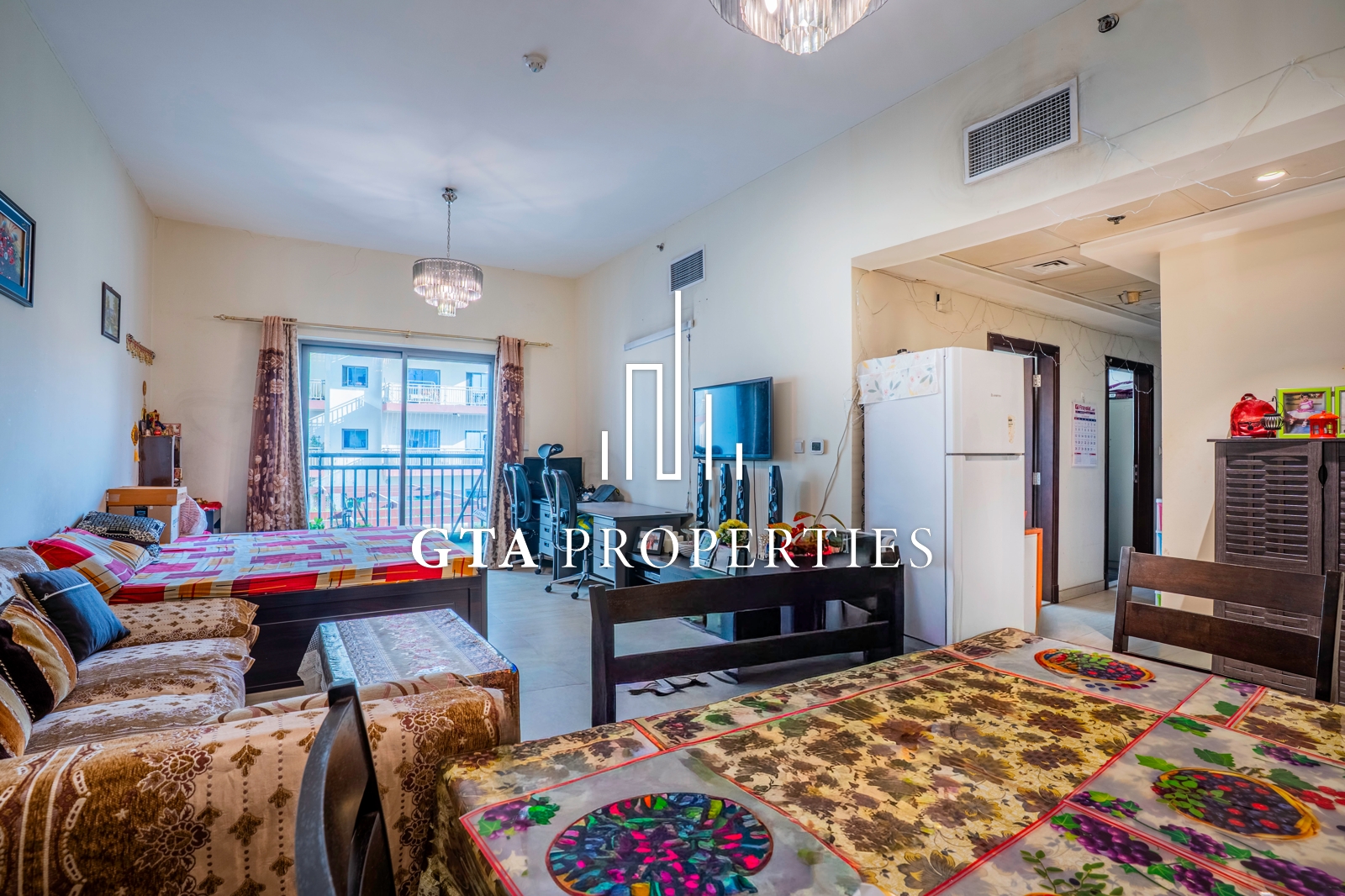 Rented | 2 Balconies | Closed Kitchen