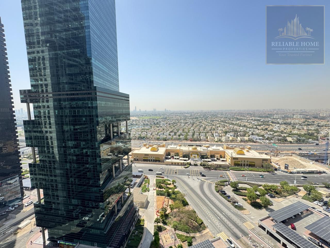 Fully Furnished 2BR | Prime Living