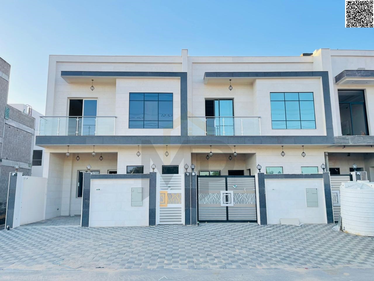 Seize this opportunity now and own a European-style villa with luxurious finishes and an elegant design. Freehold ownership available to all nationali