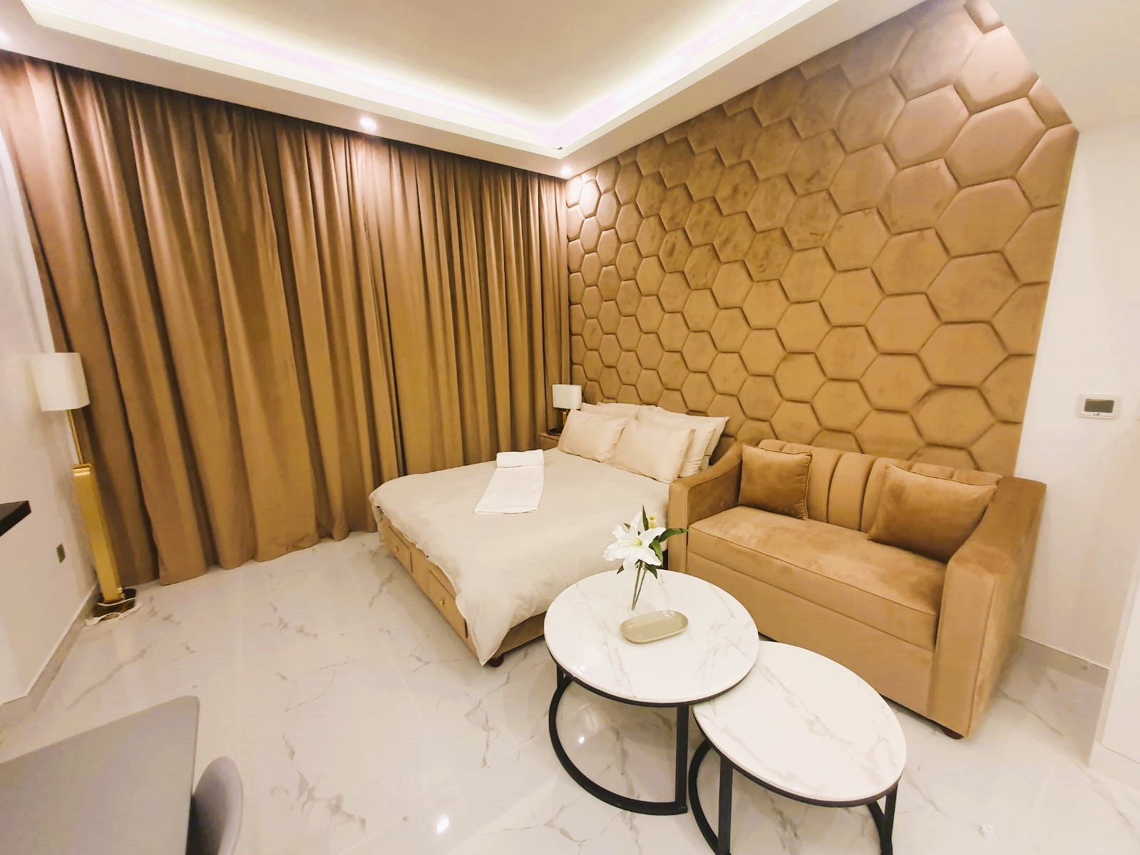INVESTOR DEAL | ELEGANT DESIGN | 8.5% NET ROI