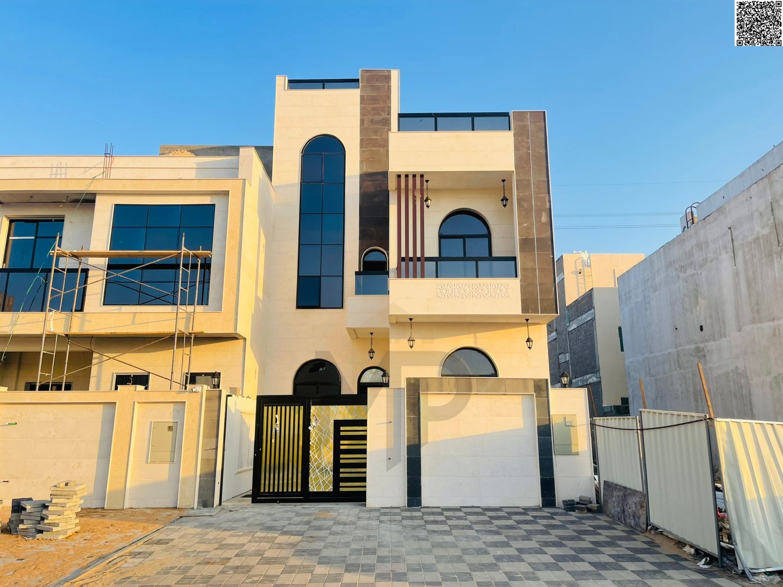 Villa for sale in Al-Haliyo 2 area – a unique residential and investment opportunity. Price includes registration fees.
