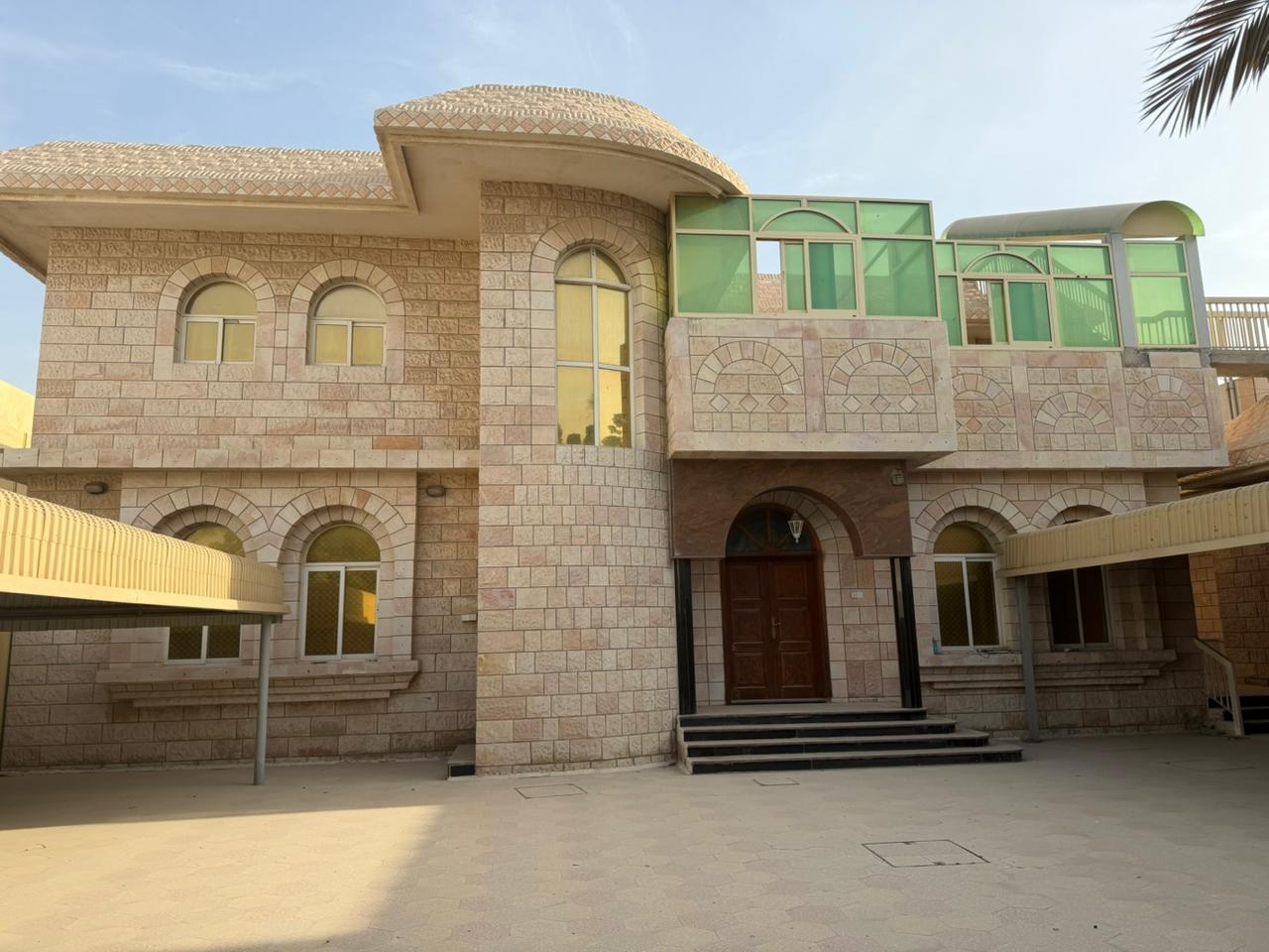 For sale Villa G + 1 floor Sharqan – Sharjah