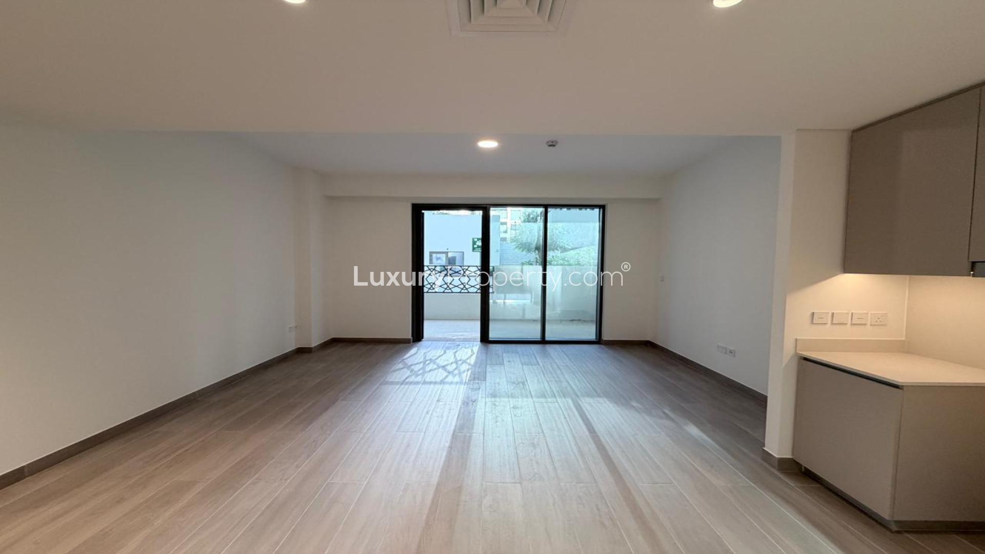 Spacious | Apartment | Grove Creek Beach