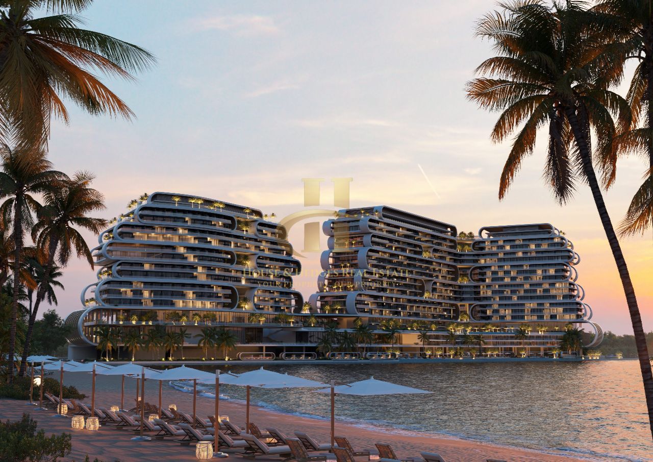 Waterfront Living | Sea View | Long-Term Value