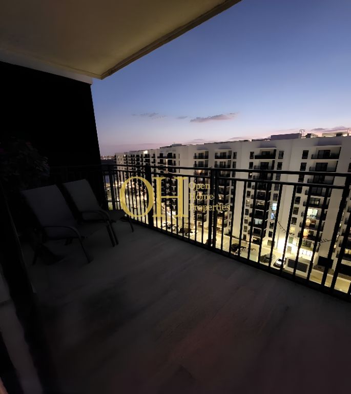 Ferrari World View | Well Maintained | Waterfront Residence