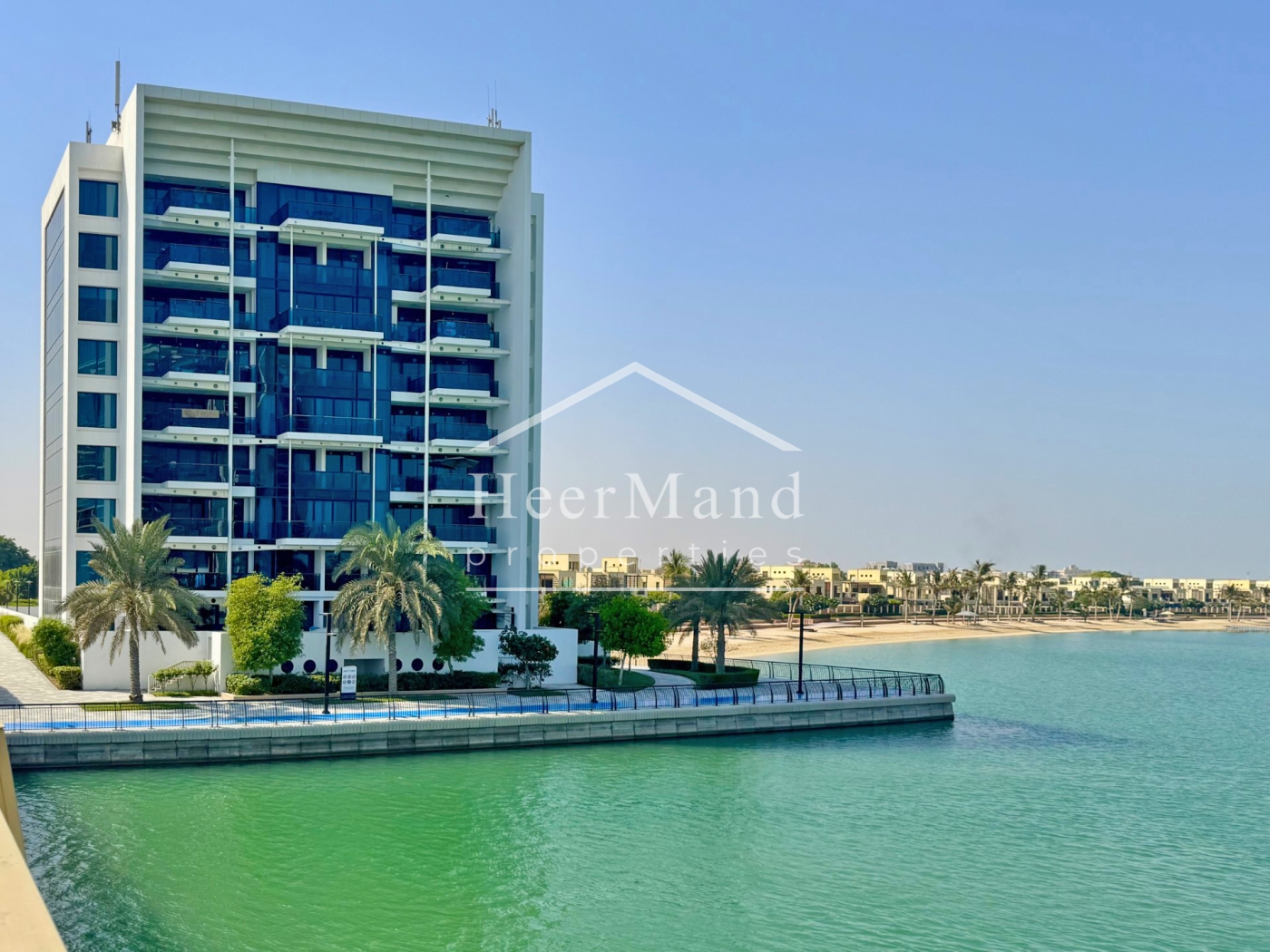 SEA VIEWS - RENOVATED - FULLY FURNISHED DUPLEX