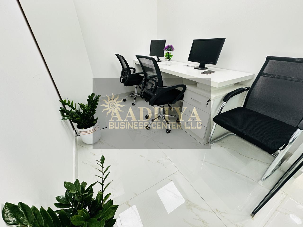 Fully Equipped, Flexible Office for Rent| Free Amenities Included