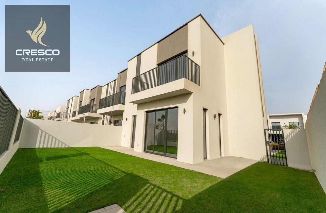 Spacious | Corner Unit | Landmark View