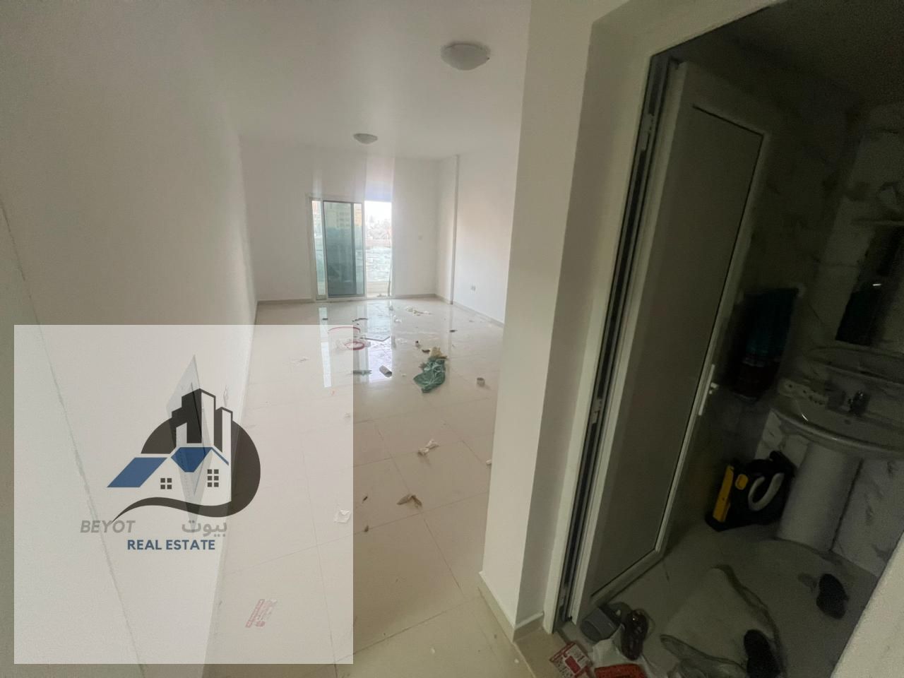 --- For Rent – 2 Bedroom Apartment in Ajman Location: Al Rashidiya 3 – Opposite Ladies Park A well-maintained apartment in a prime location, ideal
