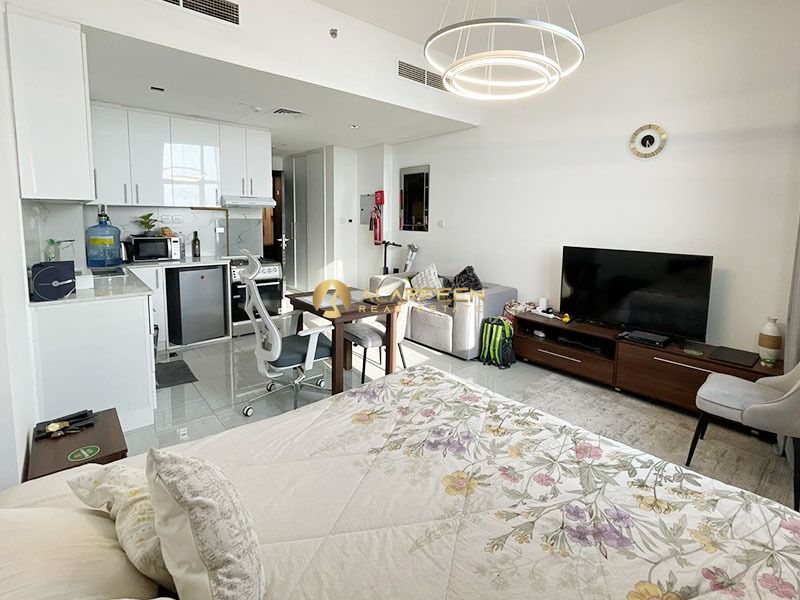 High Floor | Stunning View | Prime Location