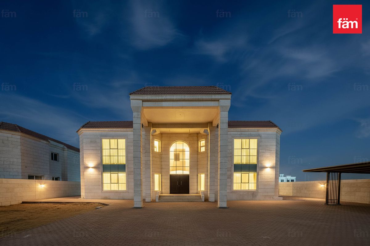 Exclusive | Vacant | Spacious Villa