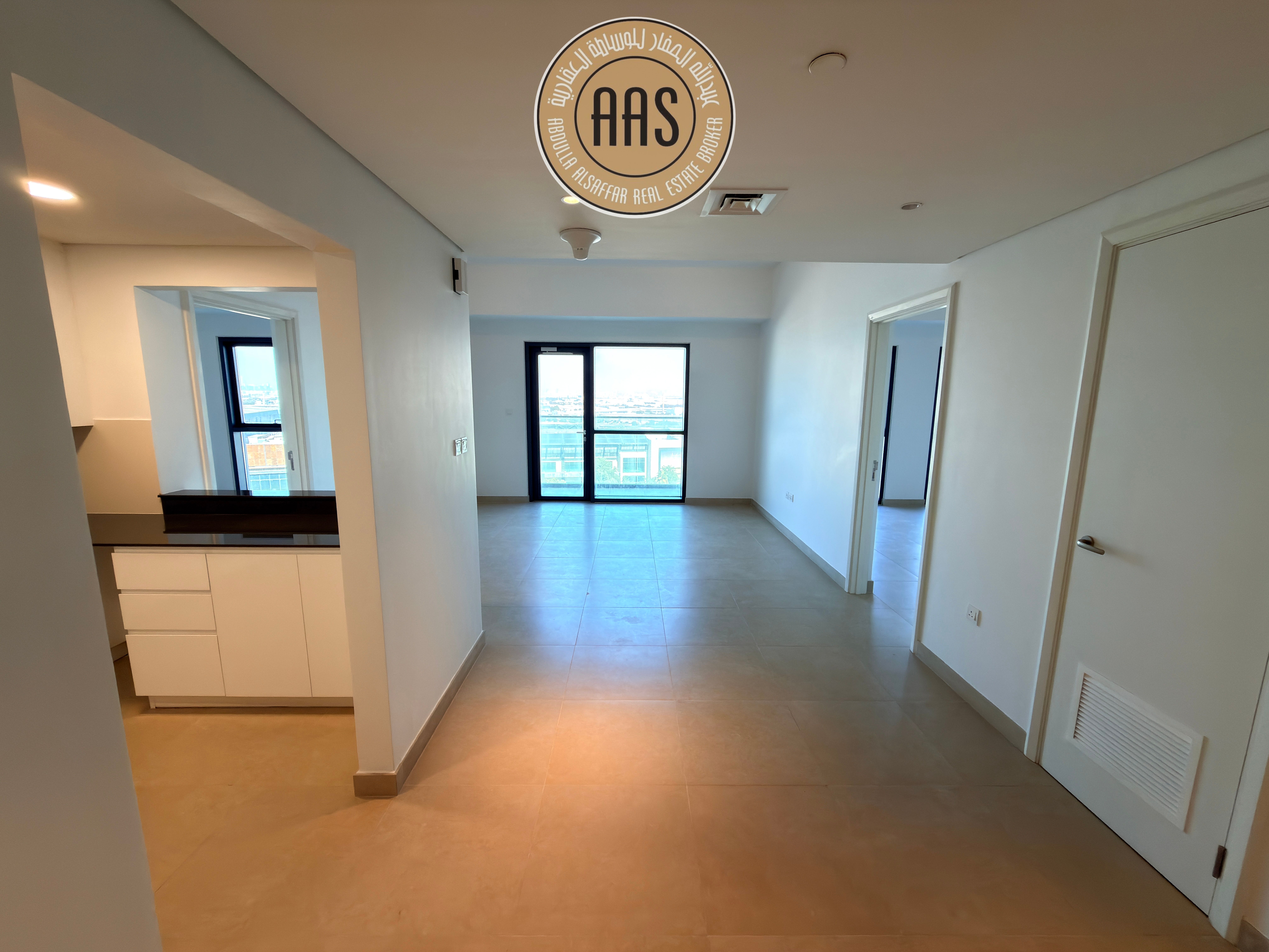 SPECIOUS 2BHK FLAT|BIG SIZE|MODERN DESIGN|FAMILY FRIENDLY CITY|NEAR THE METRO