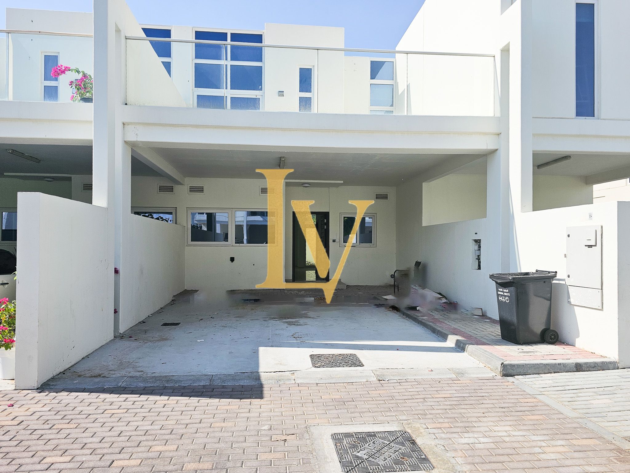 3BR + Maid | R2M14 | Vacant