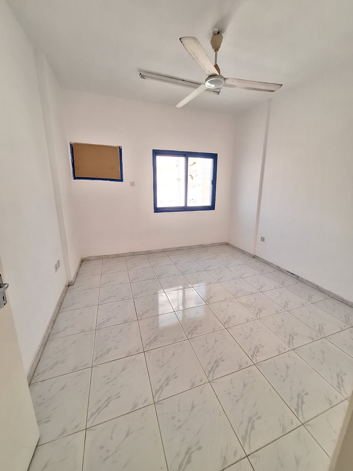 Available 2 BHK Rental Options (Affordable) Just 36k Location: Al Majaz 2, Sharjah