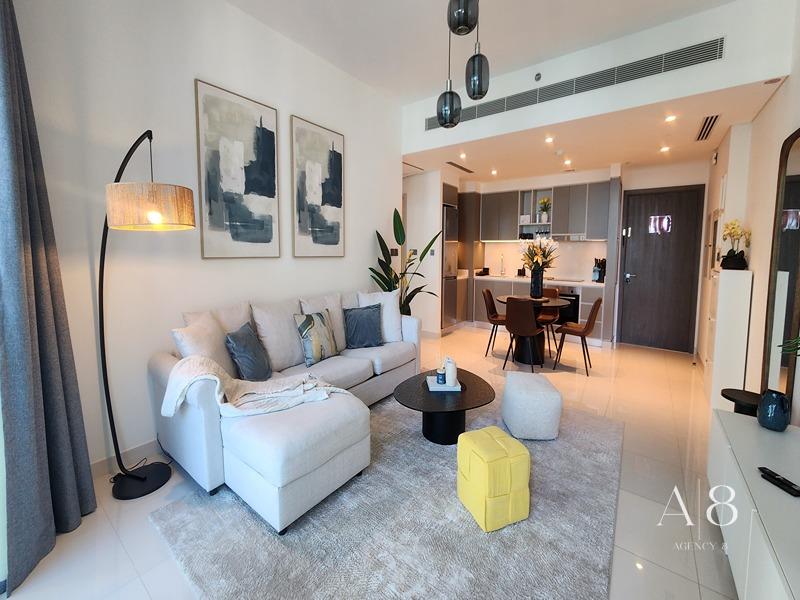 Spacious Layout | Furnished | Vacant Now