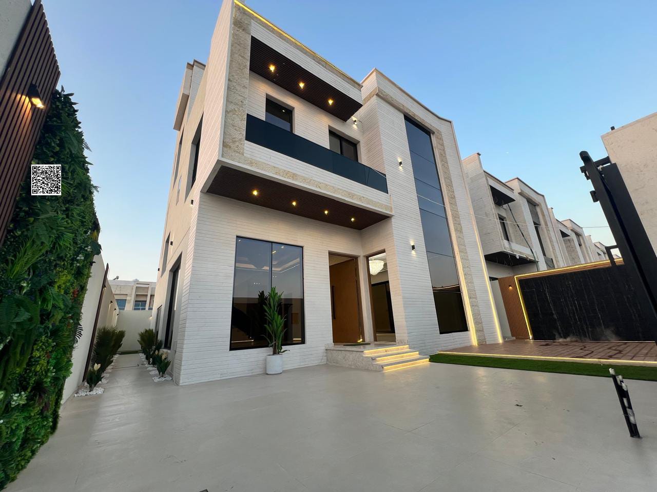 Your dream villa, including registration and ownership fees, two floors and a rooftop, close to all services and very near Sheikh Mohammed Bin Zayed