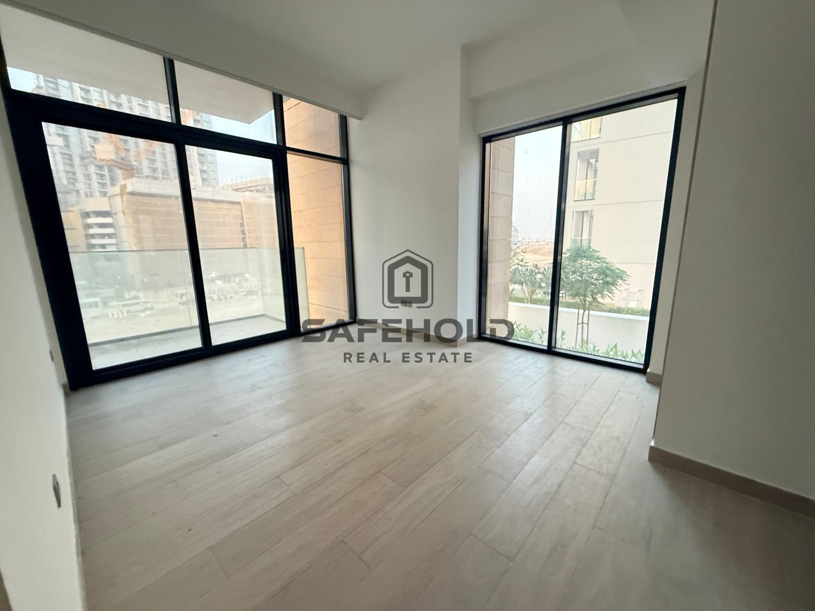 Bright 2BR Apartment | Chiller Free | Azizi Riviera
