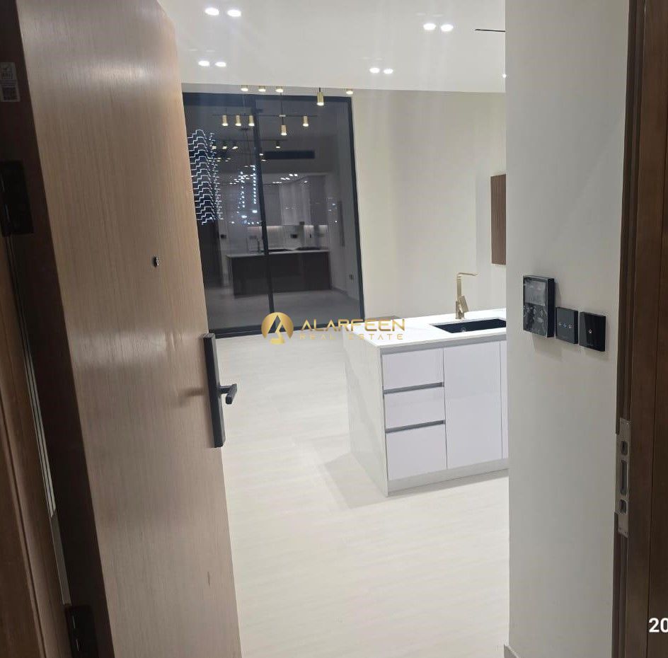 Brand New | Road View | Fitted Kitchen