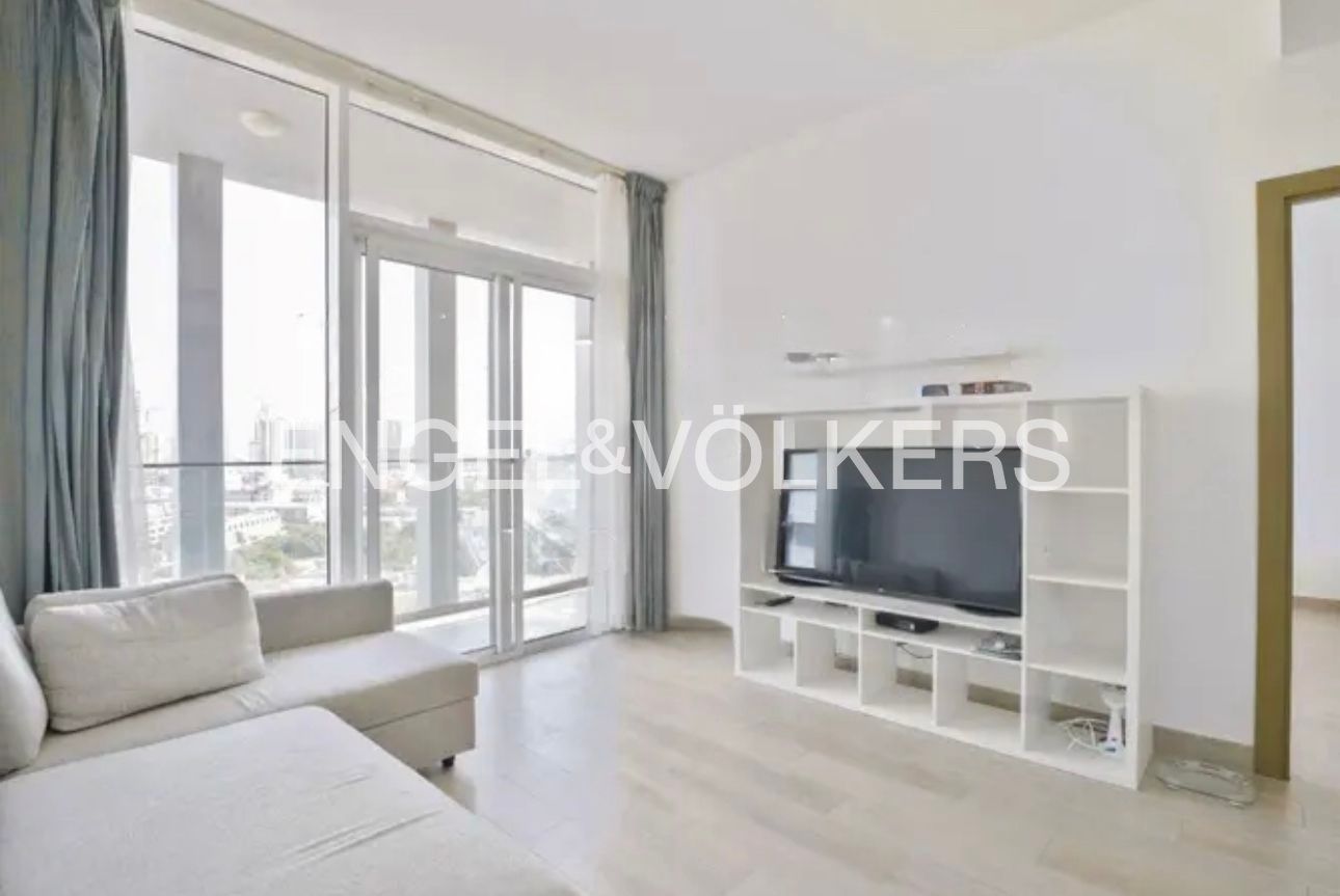 Fully Furnished | High Floor | Open View