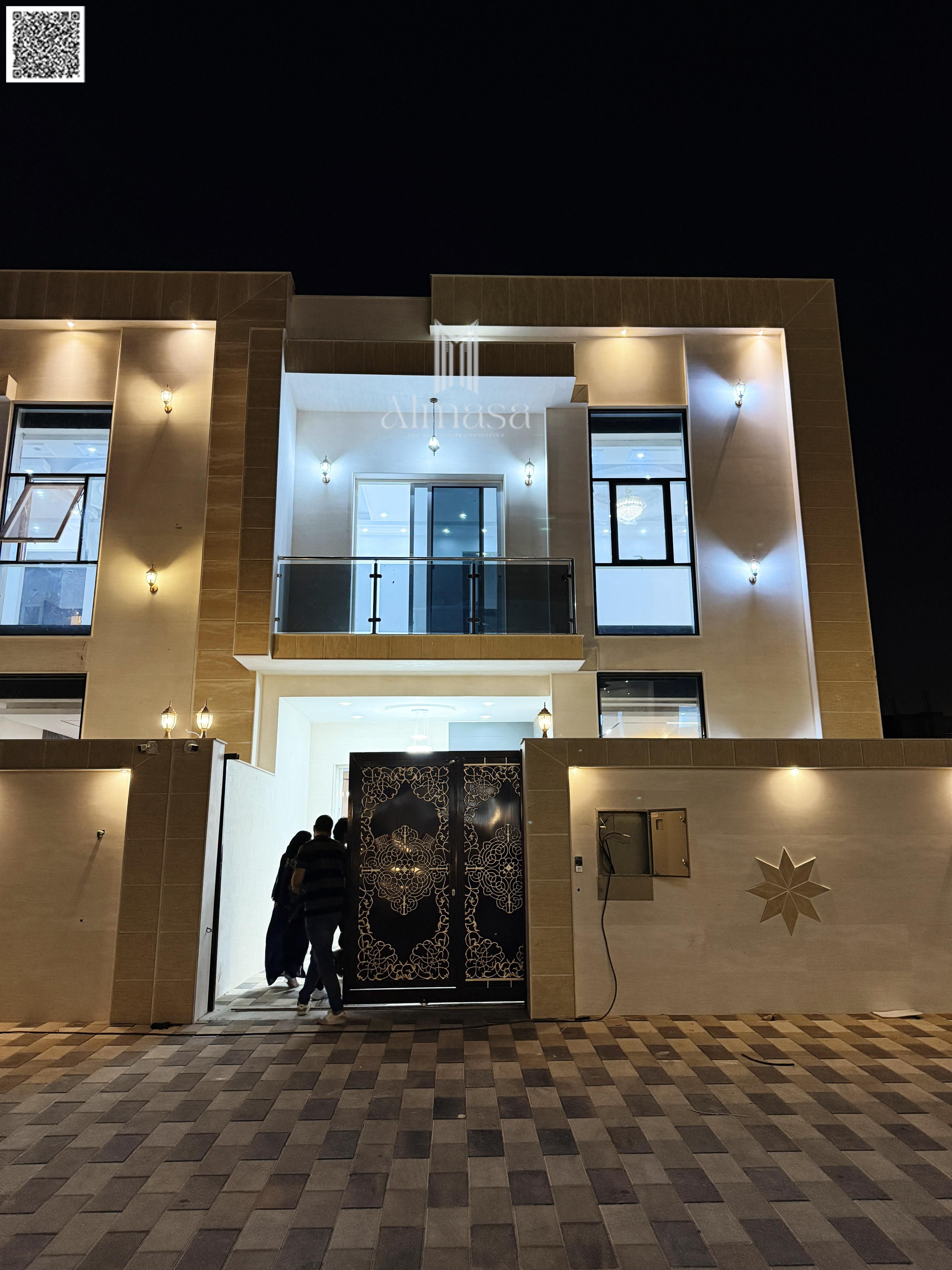 Your opportunity for a smart investment: a villa in Al Helio, featuring 4 master bedrooms and a rooftop terrace. Located in a prime location, the pric