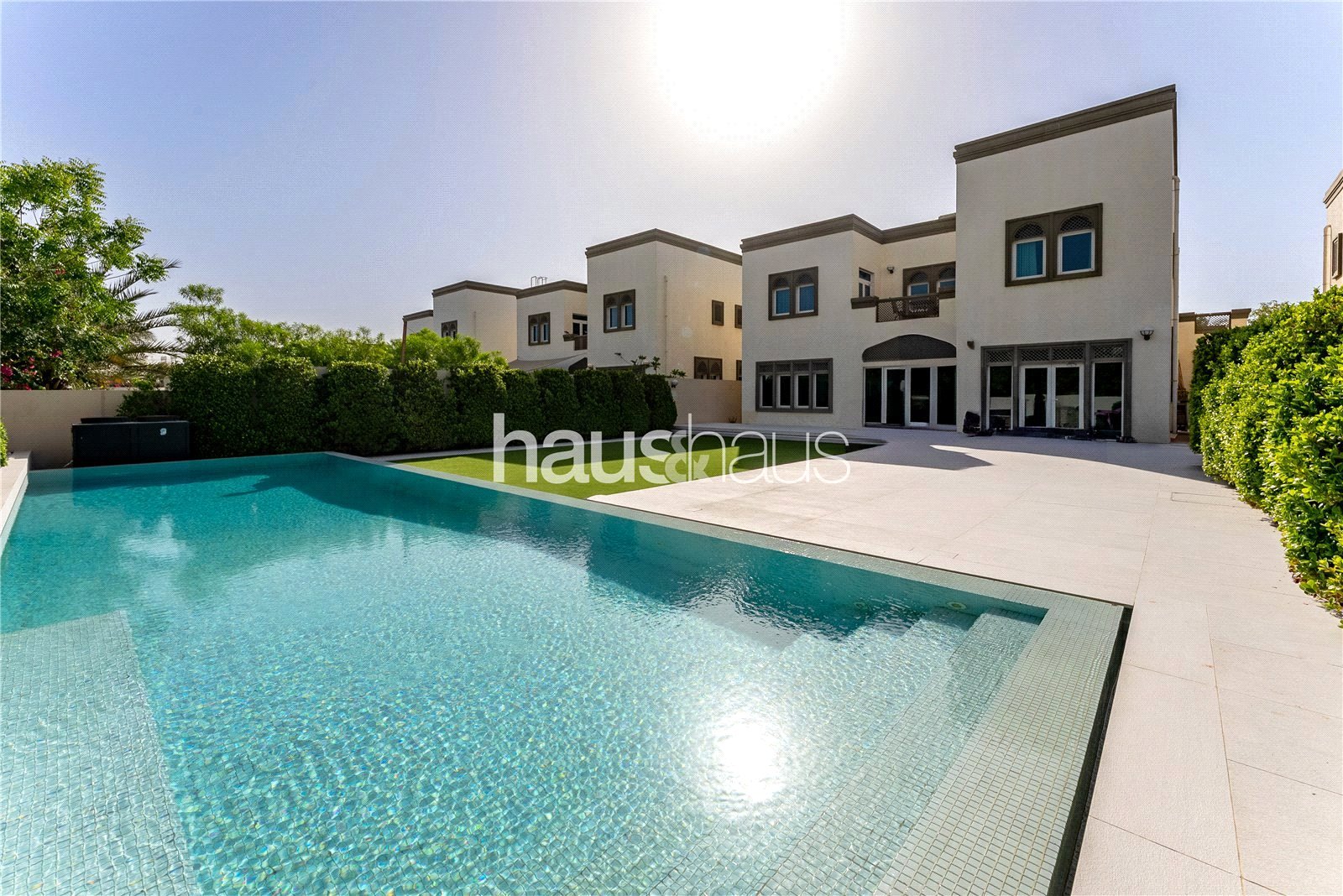 Dist 5 | Extended | Private Pool | 7,300 sq. ft