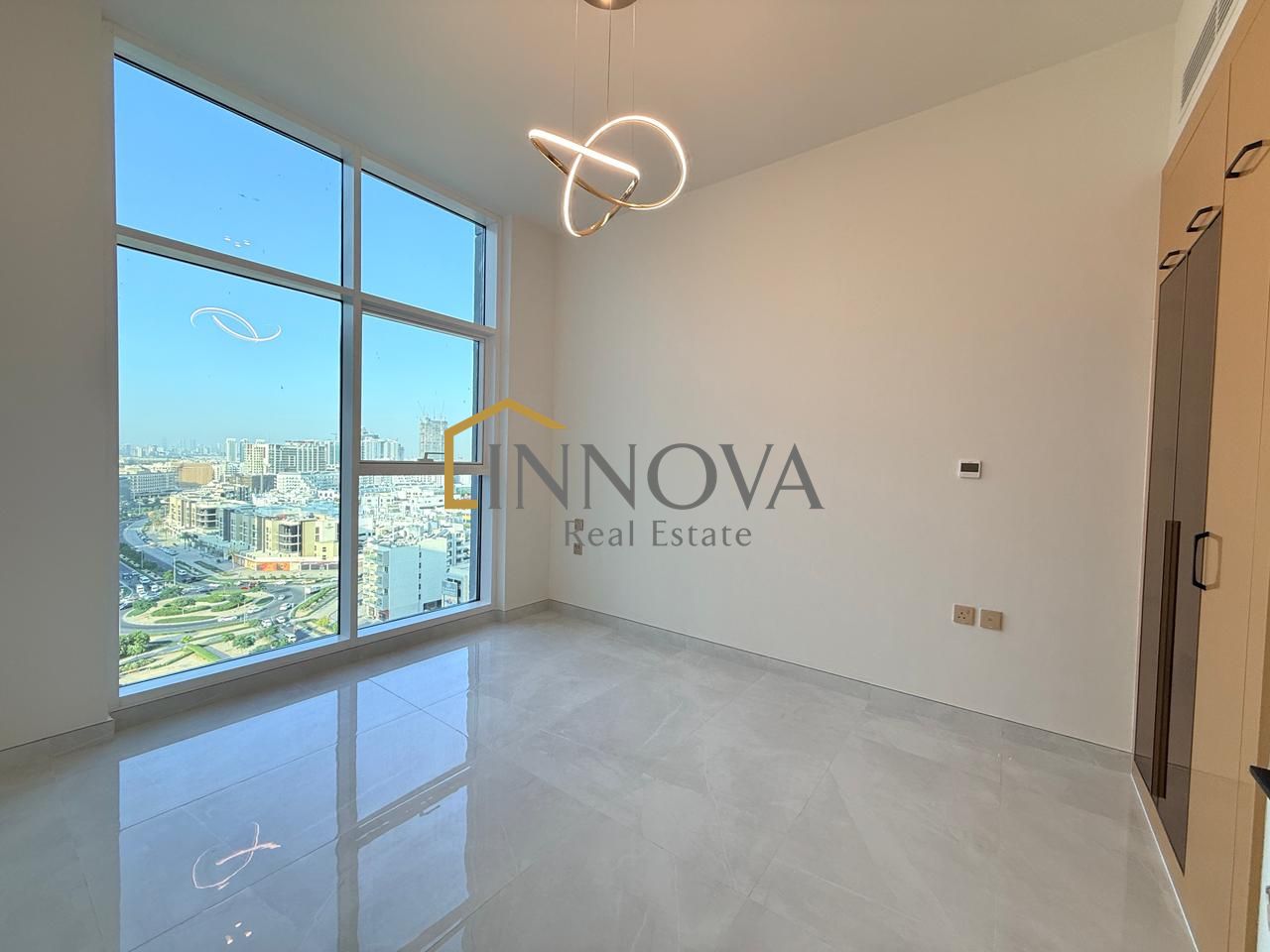 Prime Location | Spacious | With Kitchen Appliances