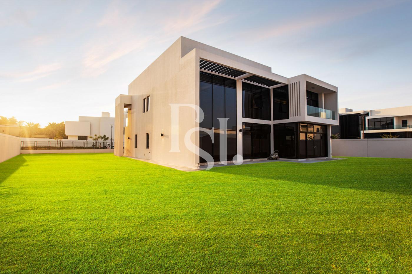 Step Inside Elegance | Ready To Move | High ROI!