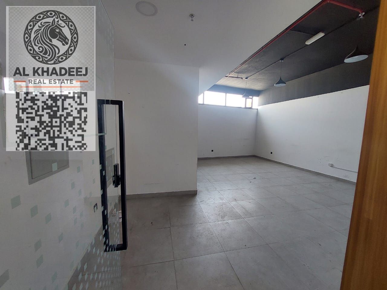 A spacious office in Al Jurf 1, near the Chinese Market and Tribal Center, with easy access to Dubai and Sharjah.