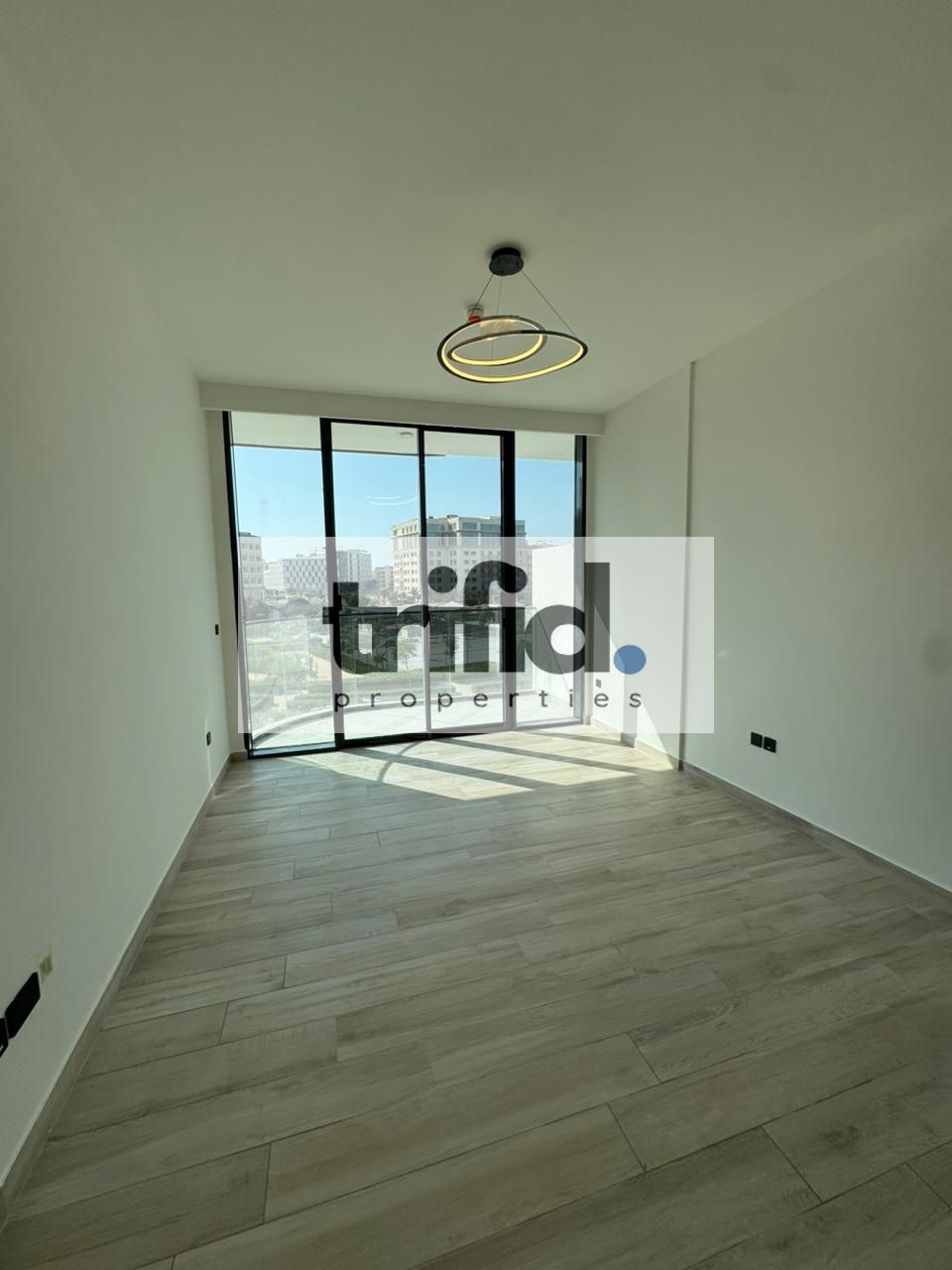 READY TO MOVE IN | PRIME LOCATION | BRAND NEW