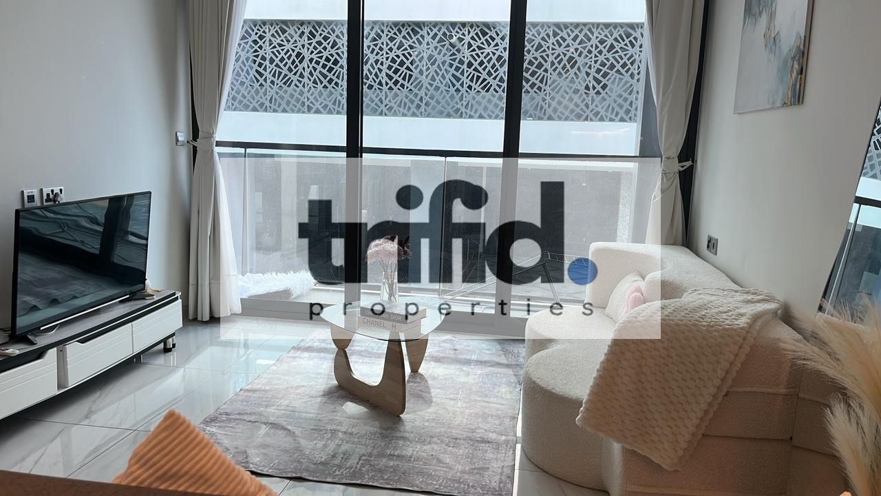SPACIOUS UNIT | FULLY FURNISHED | GREAT LOCATION