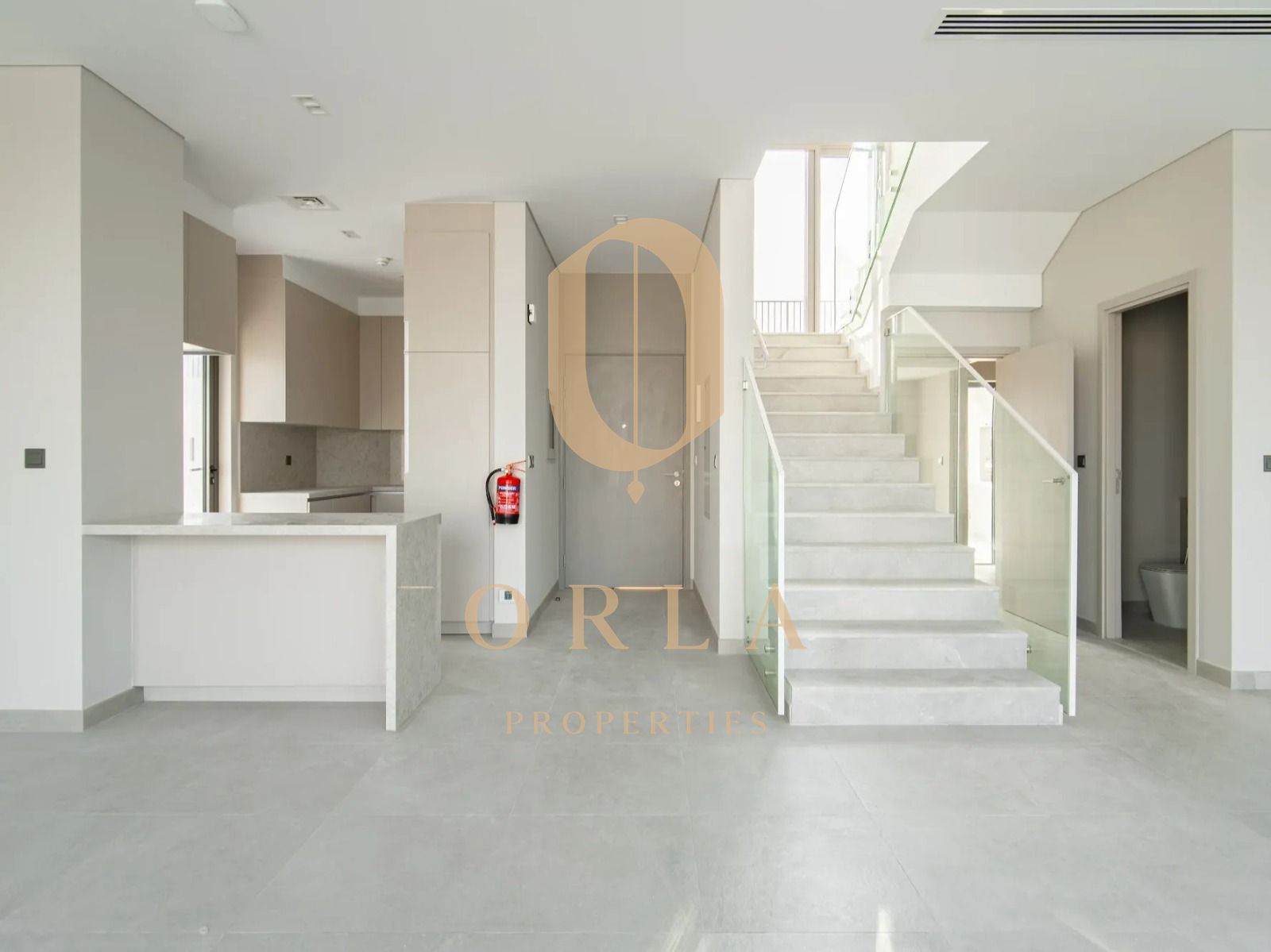 Stylish Home | Lush Private Garden | Panoramic Burj Views