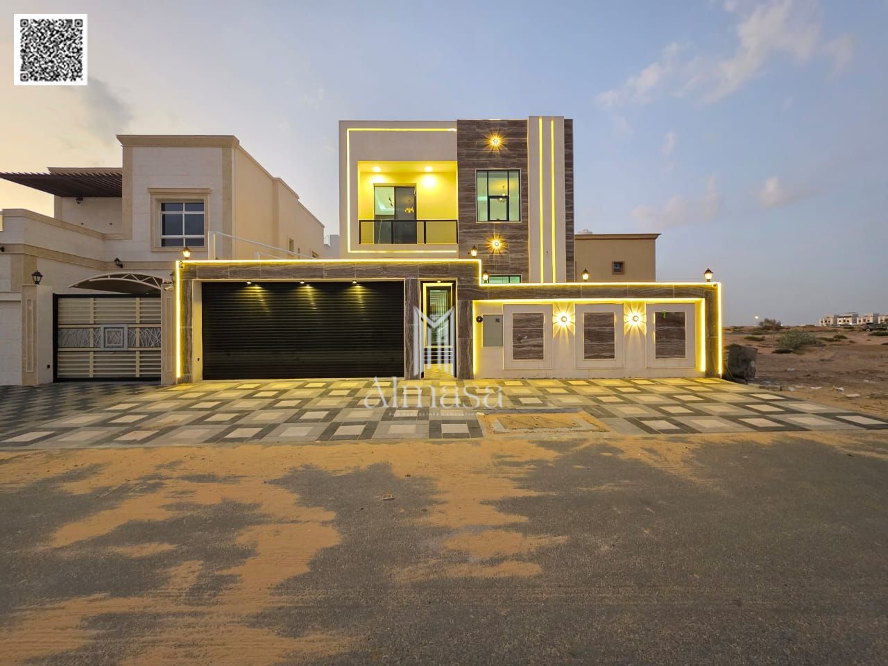 Own a two-story villa with a large yard, modern design, custom finishing, at a special price, in a prime location directly behind Al Qabail Mall.