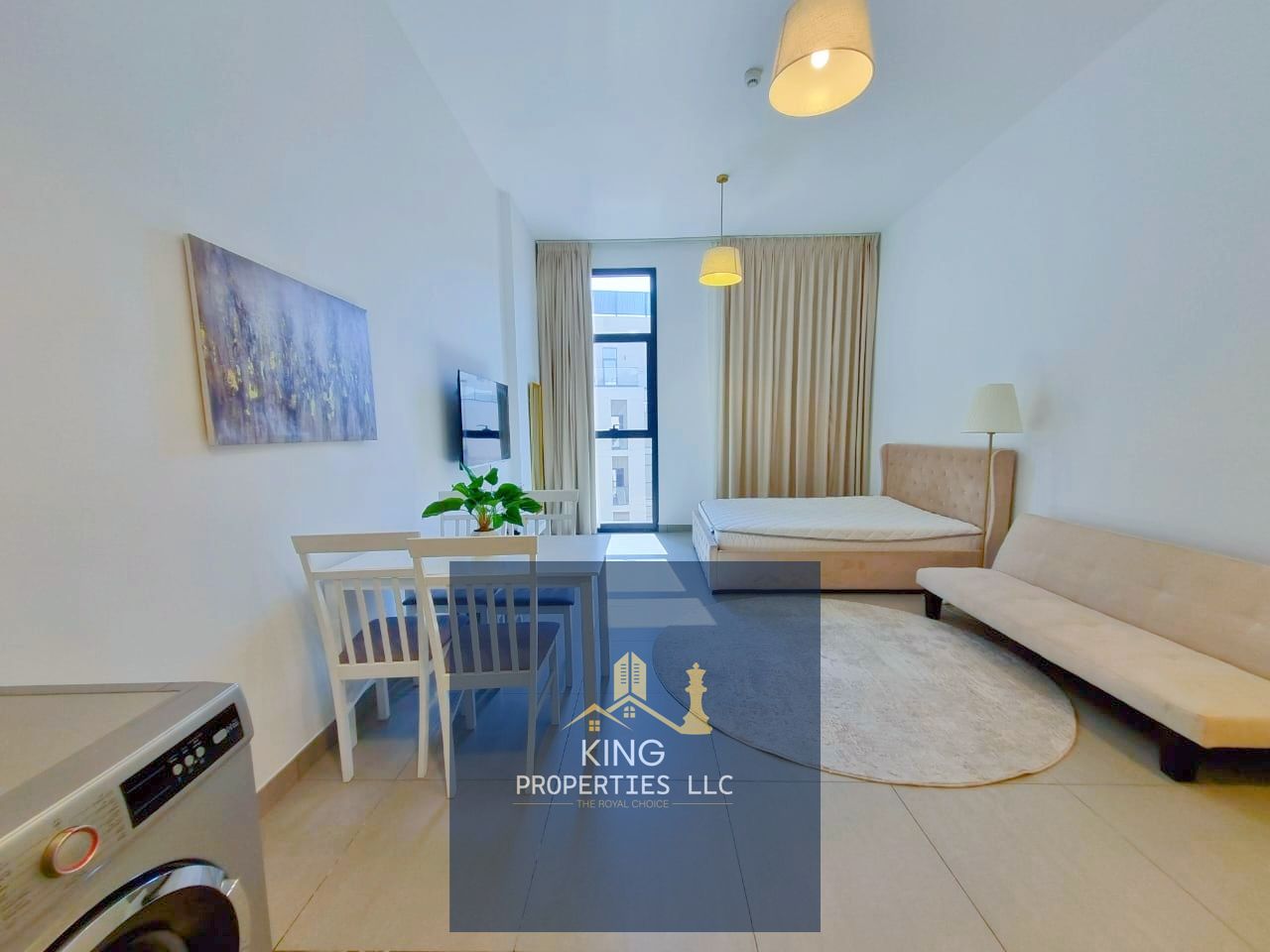 Luxurious Studio Available for Sale