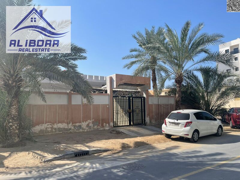 For Sale – Old House on Two Street Corners | Investment Opportunity – Al Nuaimiya, Ajman A rare opportunity to acquire a residential & commercial