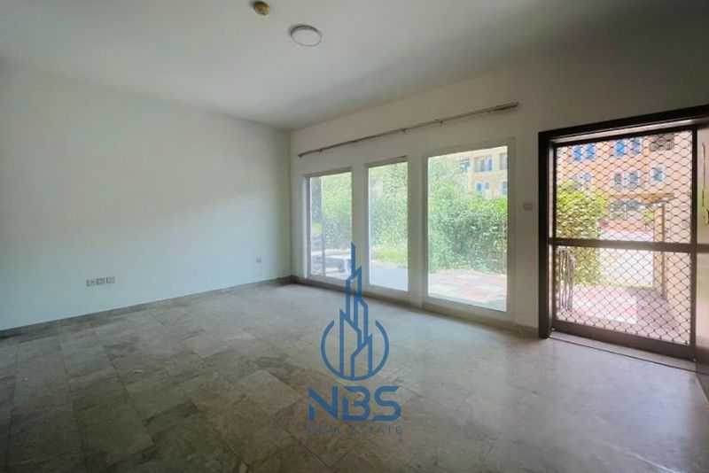 4 Bedroom Villa | Community View | Vacant