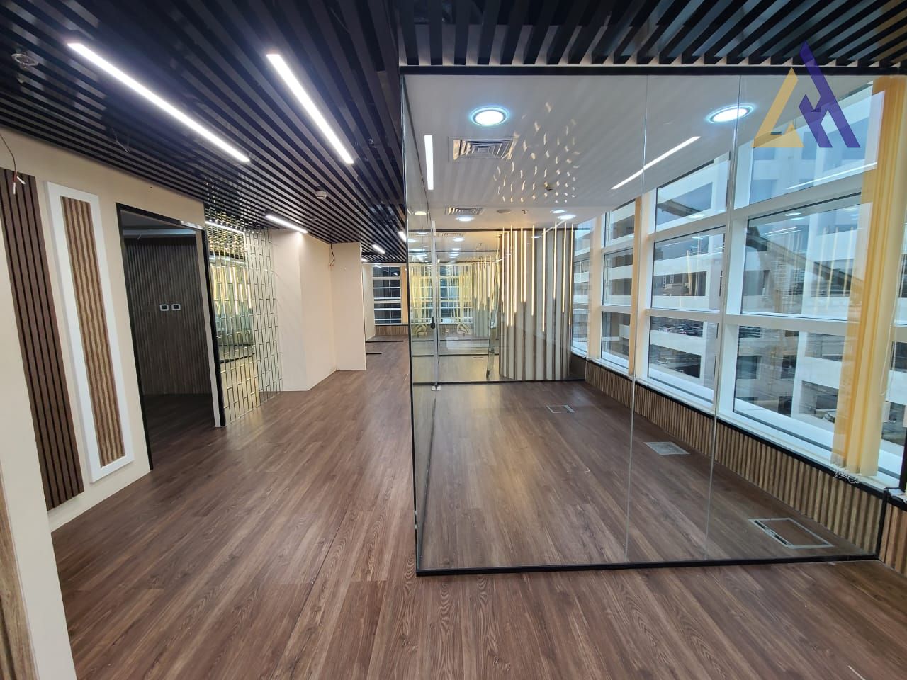 PRIME LOCATION | NEAR TO METRO | FULLY FITTED