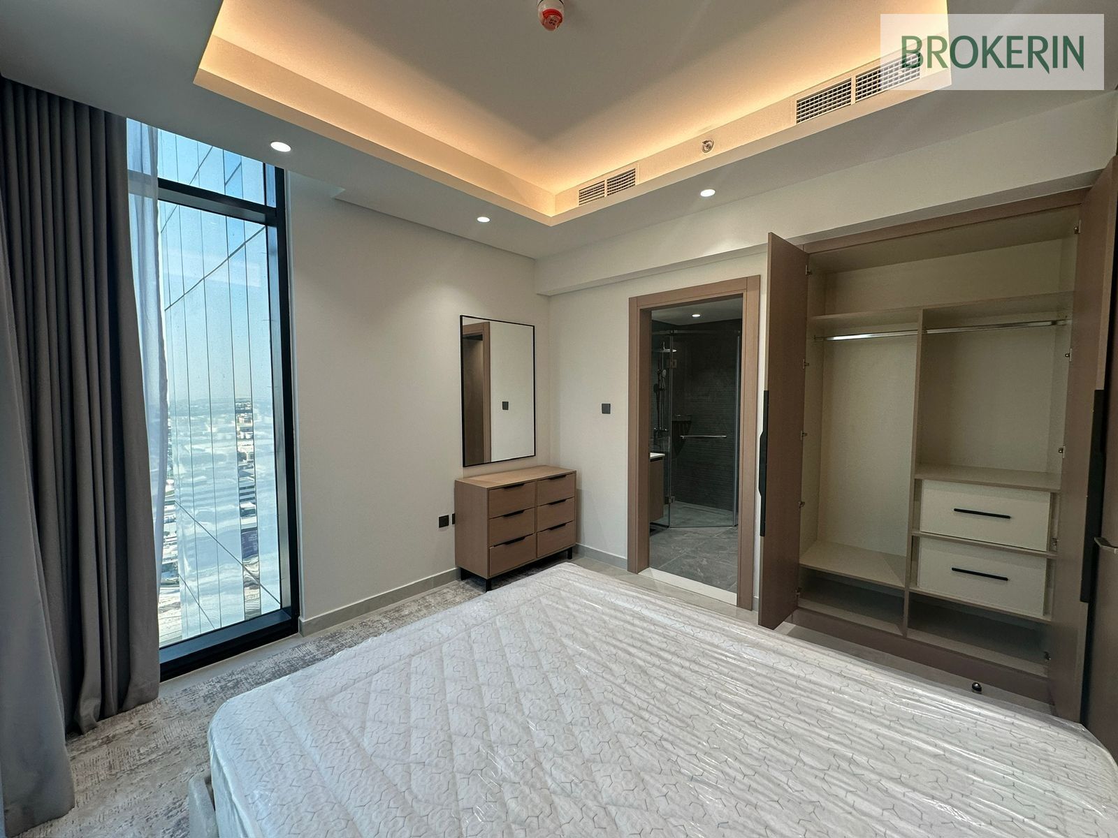 Furnished Apartment | Clean & Modern | Great Deal