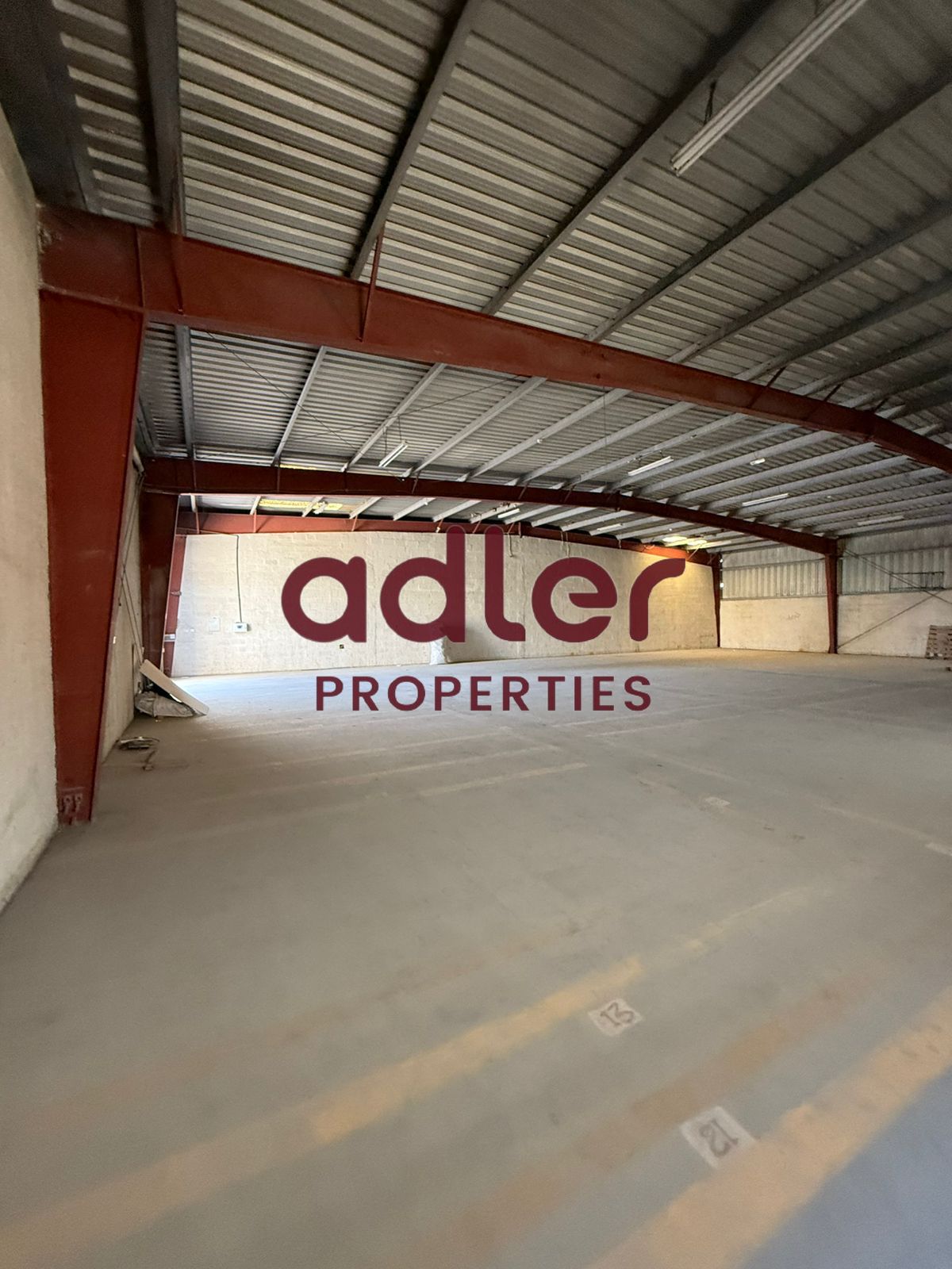 FUNCTIONAL WAREHOUSE SPACE IN RAS AL KHOR INDUSTRIAL AREA | SUITABLE FOR STORAGE PURPOSE | BEST DEAL