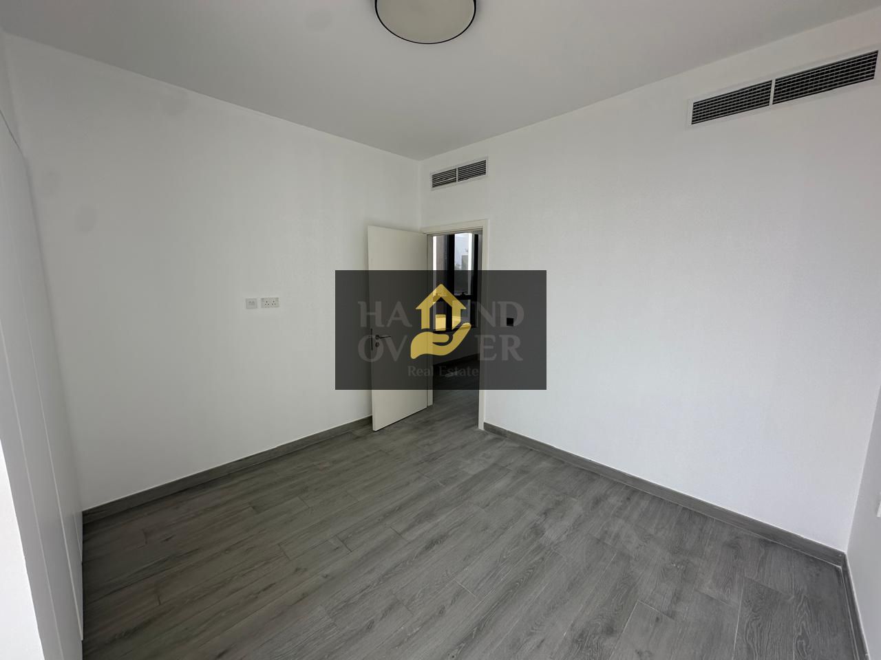 ELEGANT 3BED SEMI DETTACHED VILLA