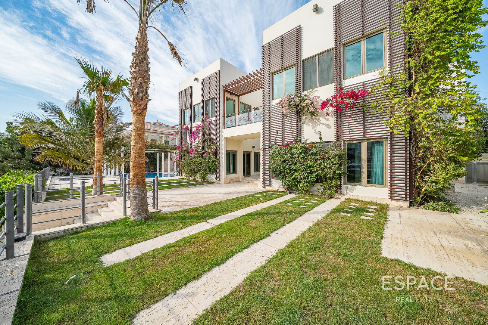 Skyline View | Upgraded | Well Priced