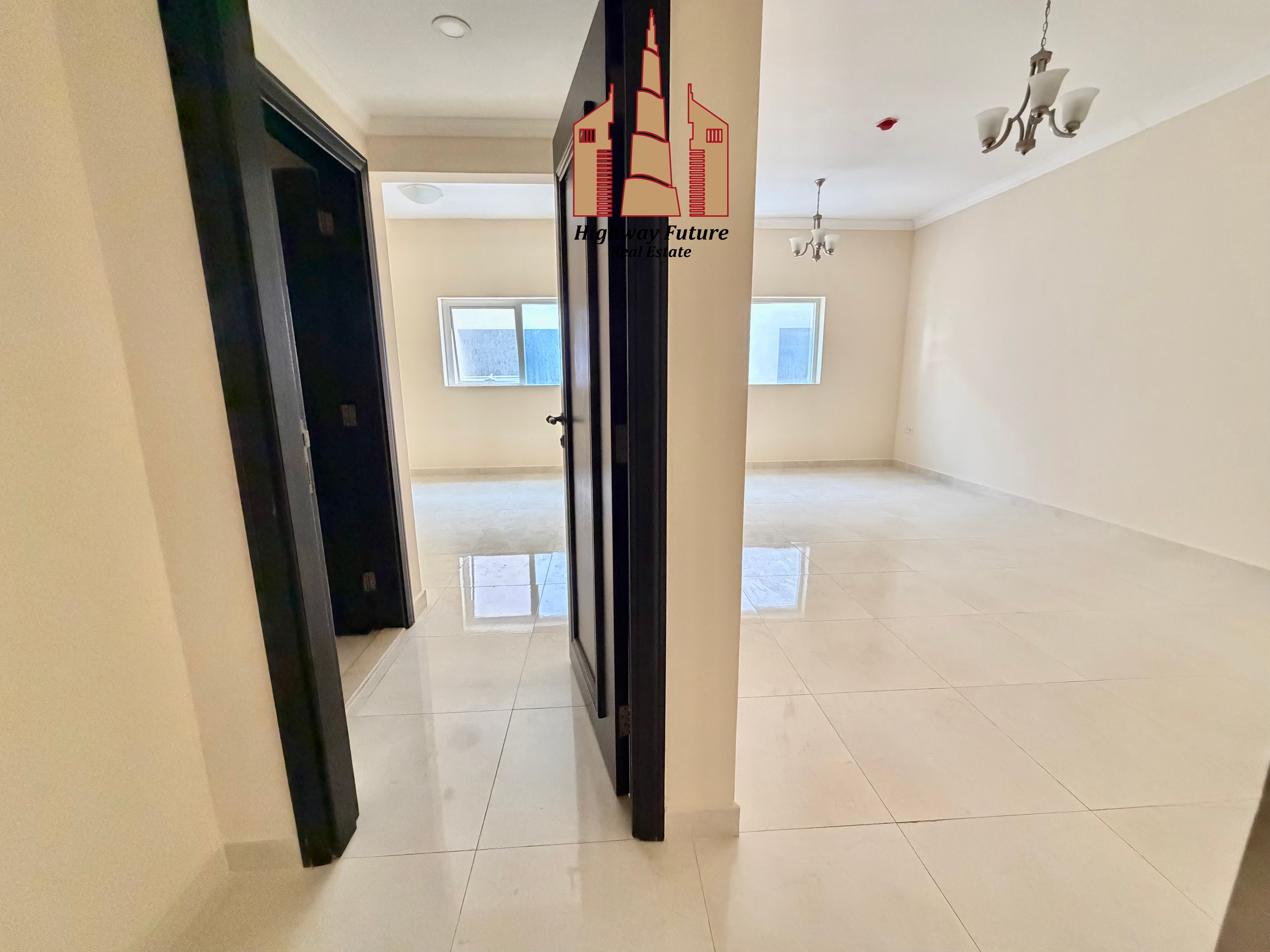 Gorgeous 1Bedroom and Hall in 40,000 AED With Parking Close to Safari Mall