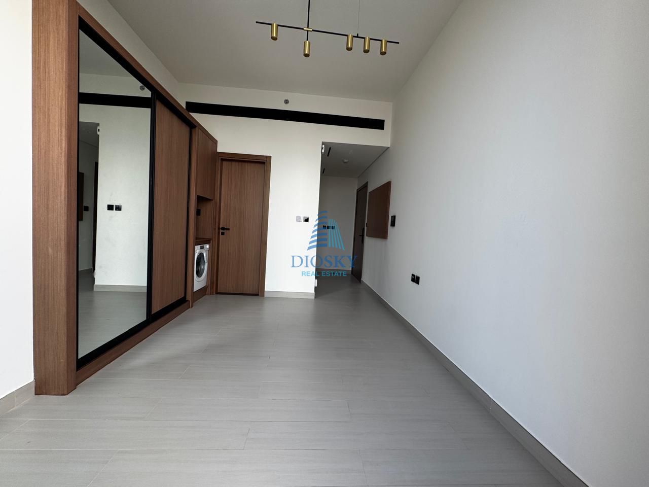 Prime Location | Road Side | Next to Exit
