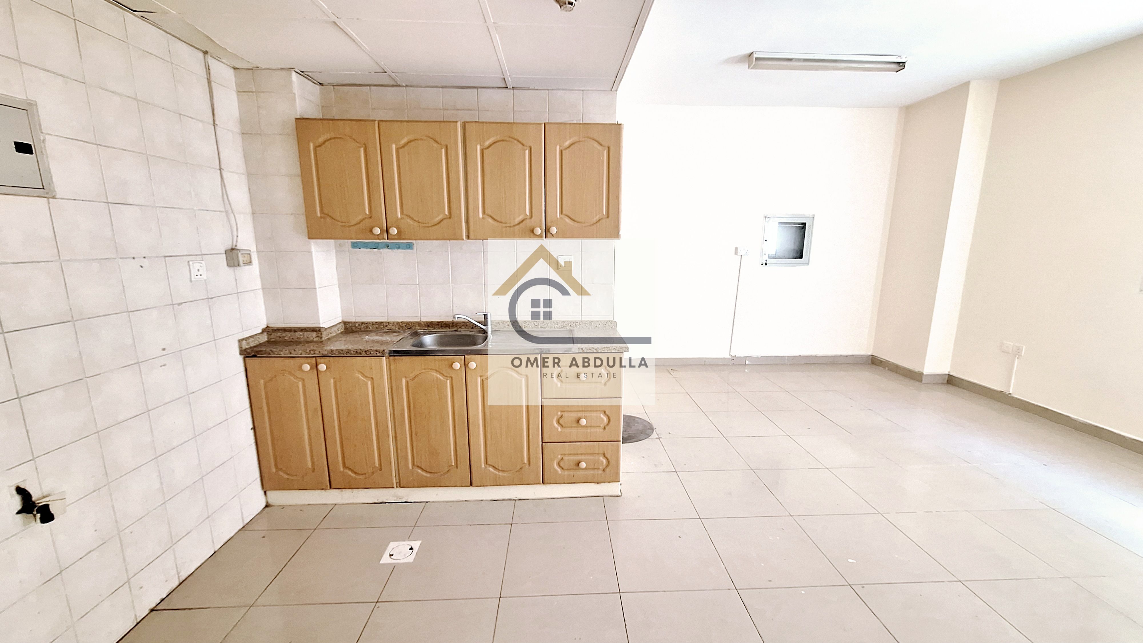 Good studio apartment with 20 days free