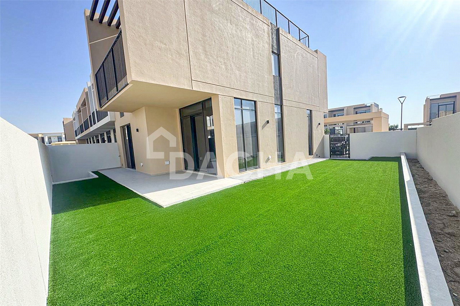 VACANT | Unfurnished | Landscaped