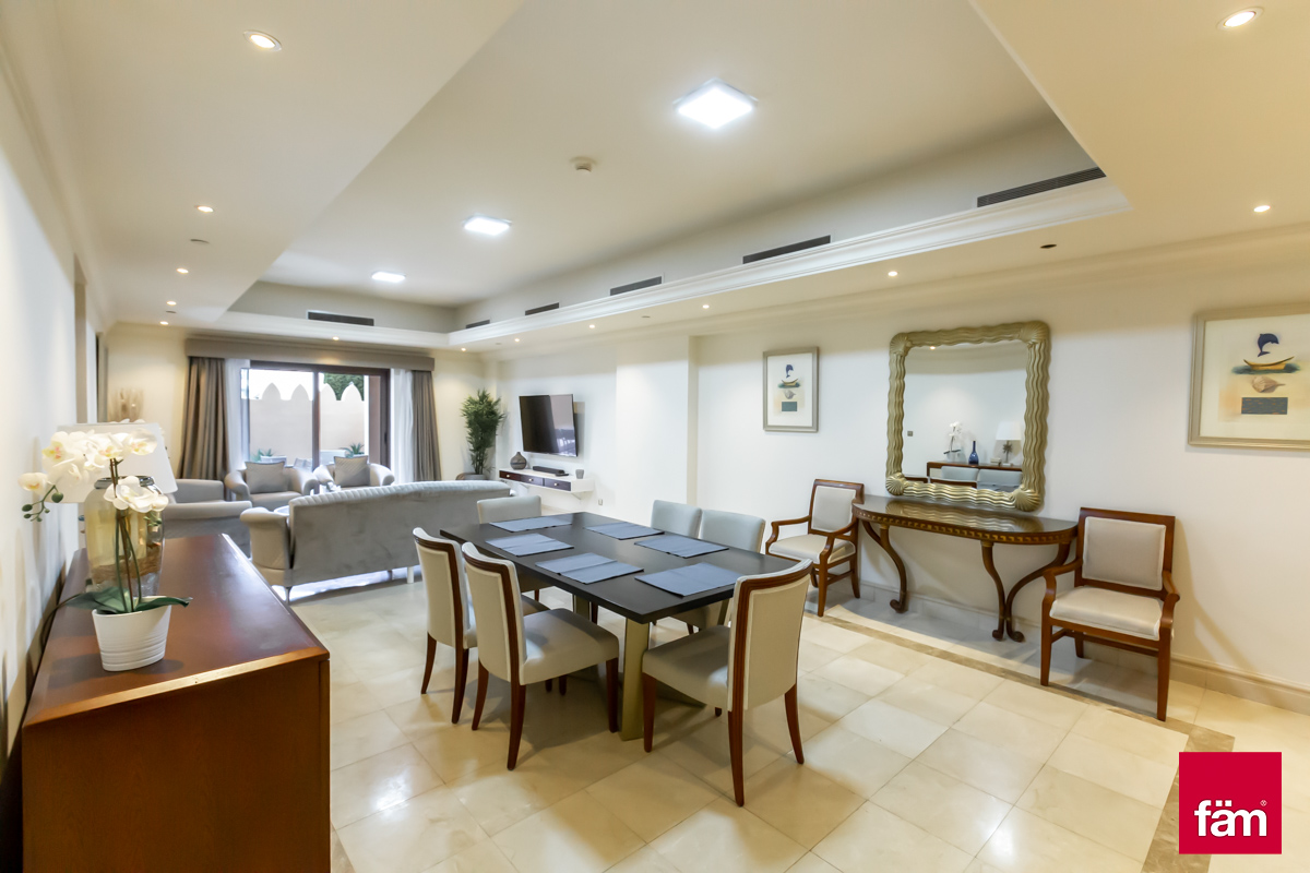 3Bed+Maids I Private Pool I Garage I Vacant