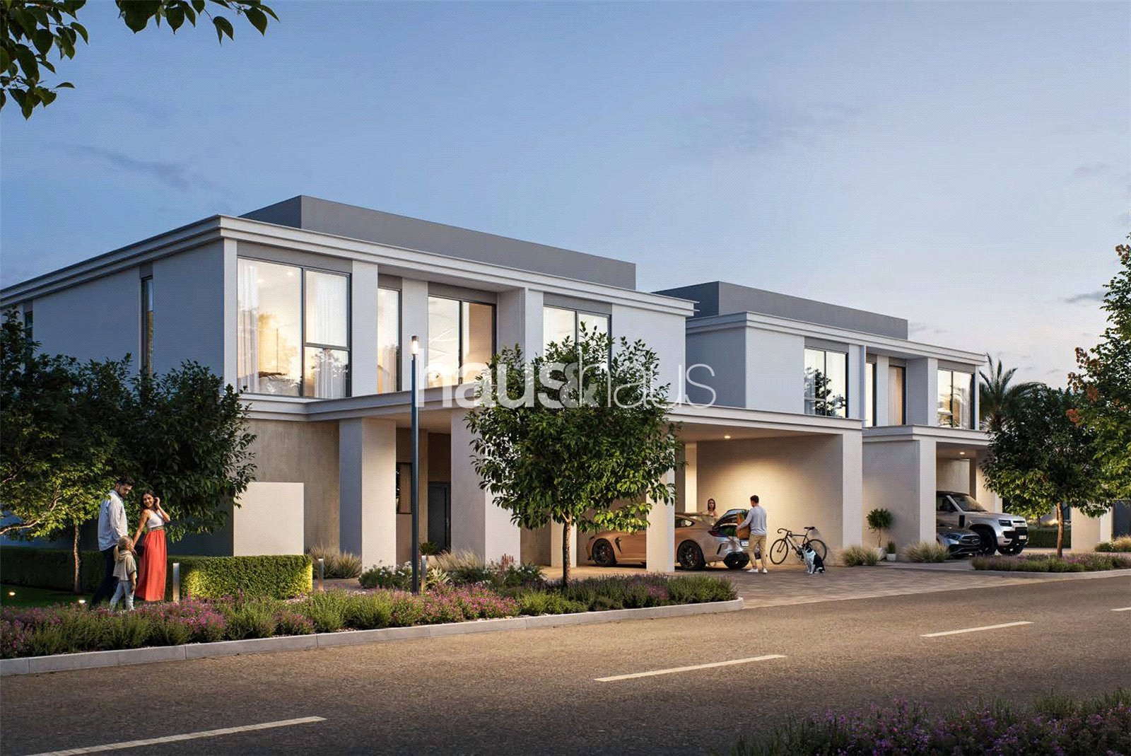 Large Plot | All En-suite Bathrooms | Closed Kitch