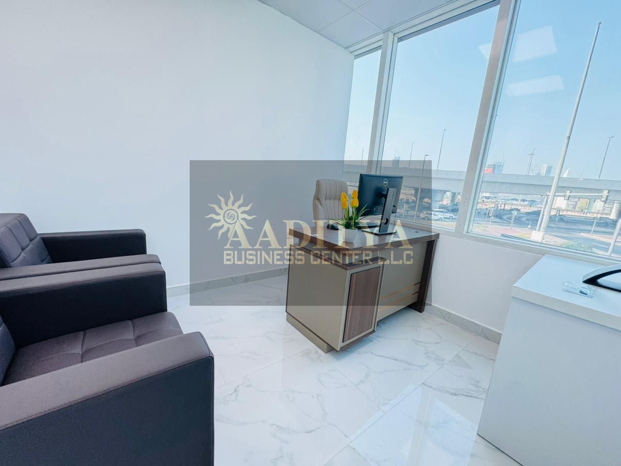 Office for Rent with Fully Furnished Near Metro