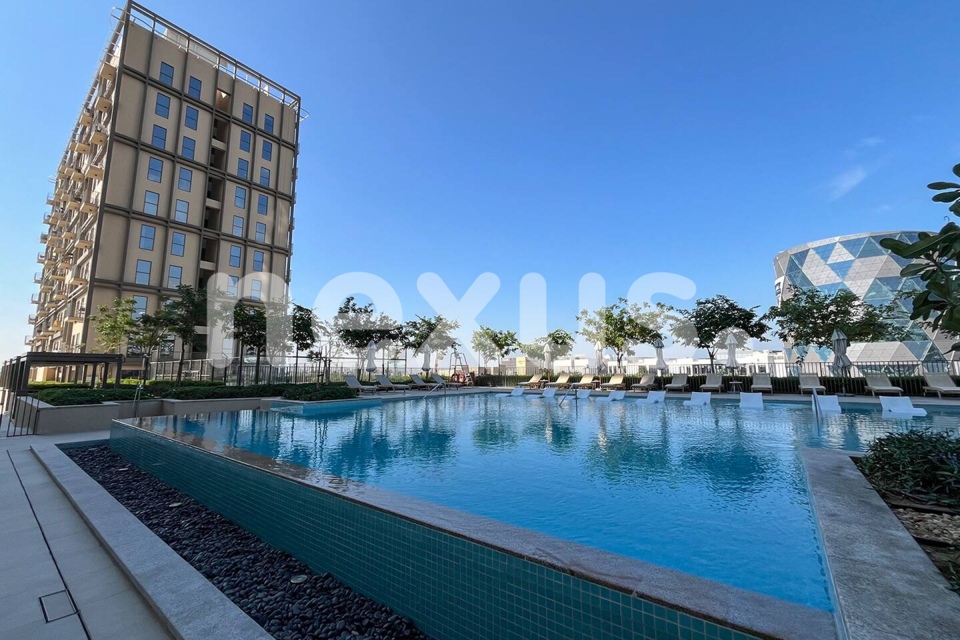 Well Furnished | Corner Unit | Highest Floor