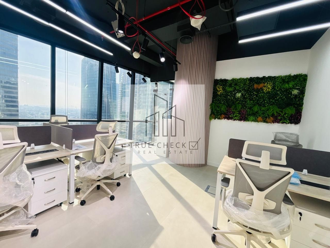 ELEGANT FURNISHED | PRIME LOCATION | CANAL VIEW